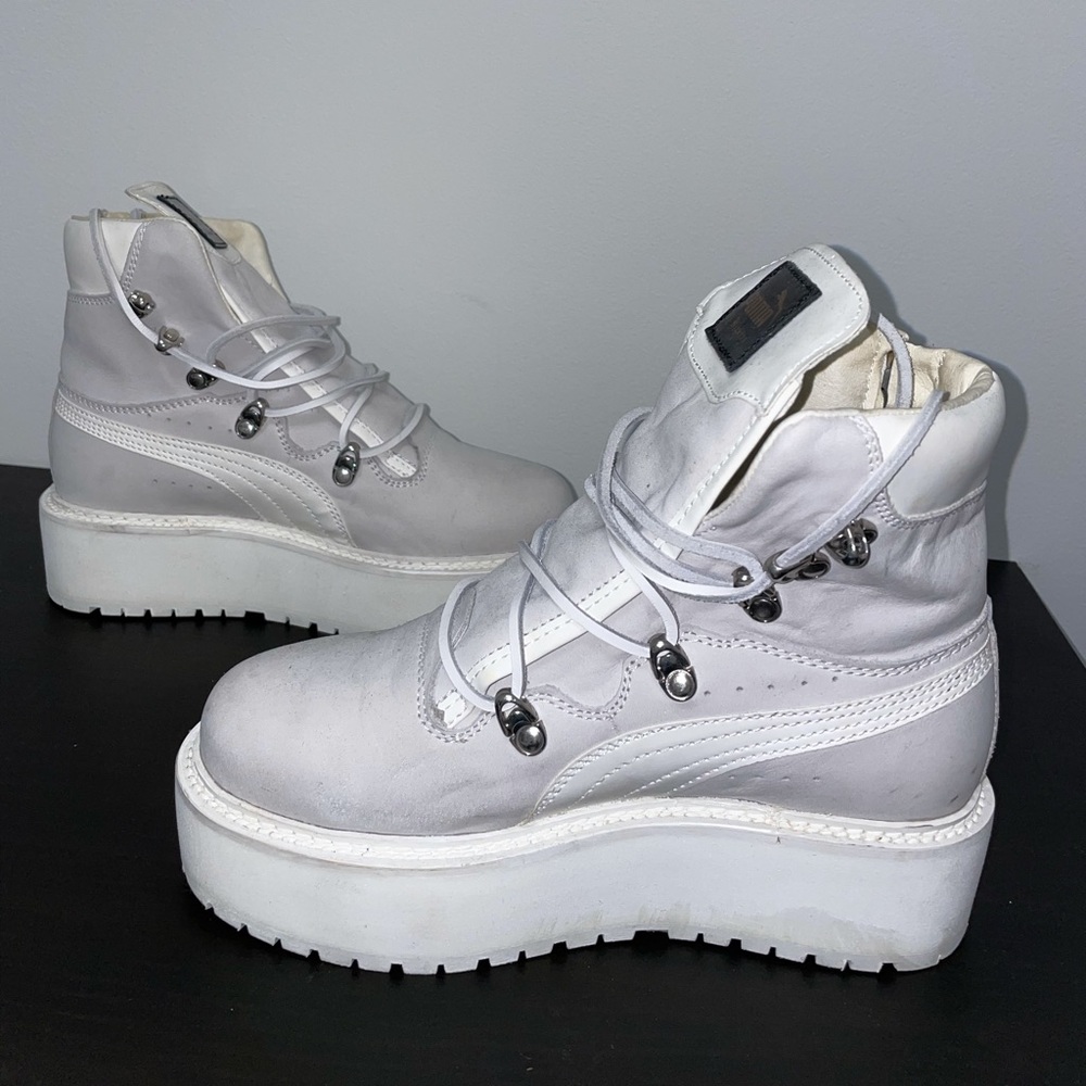 PUMA X FENTY - White Suede Platform Boot - Size 6